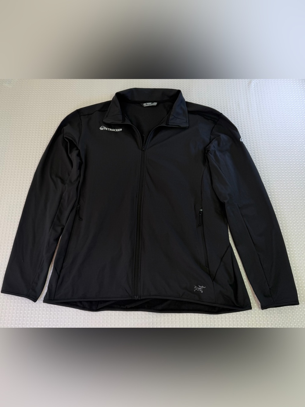 Arcteryx Kyanite LT Jacket Women Size XL Black Hood Lightweight SITETRACKER Logo